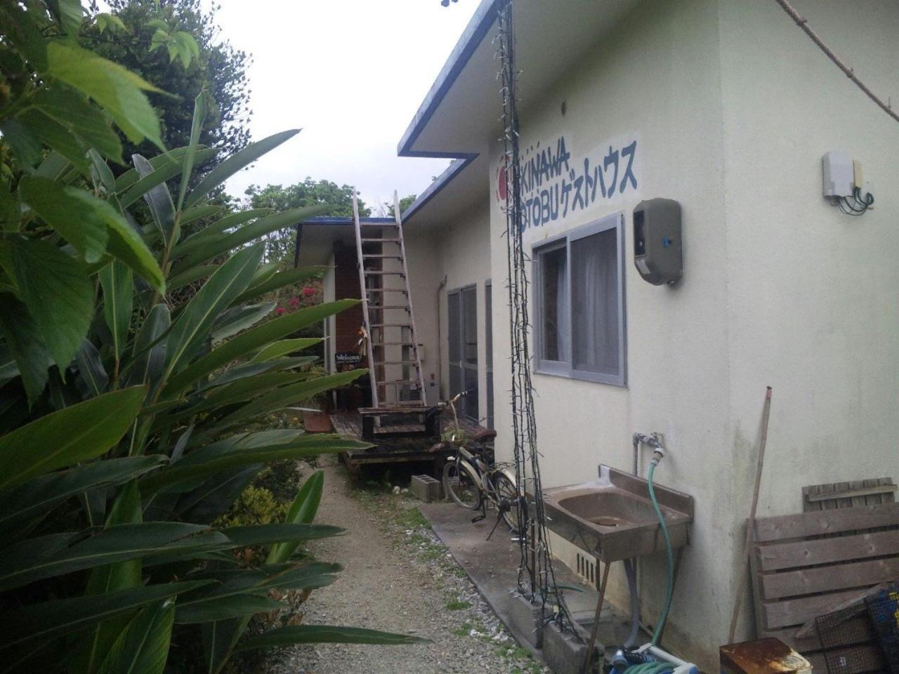 Okinawa Motobu Guest House Exterior foto